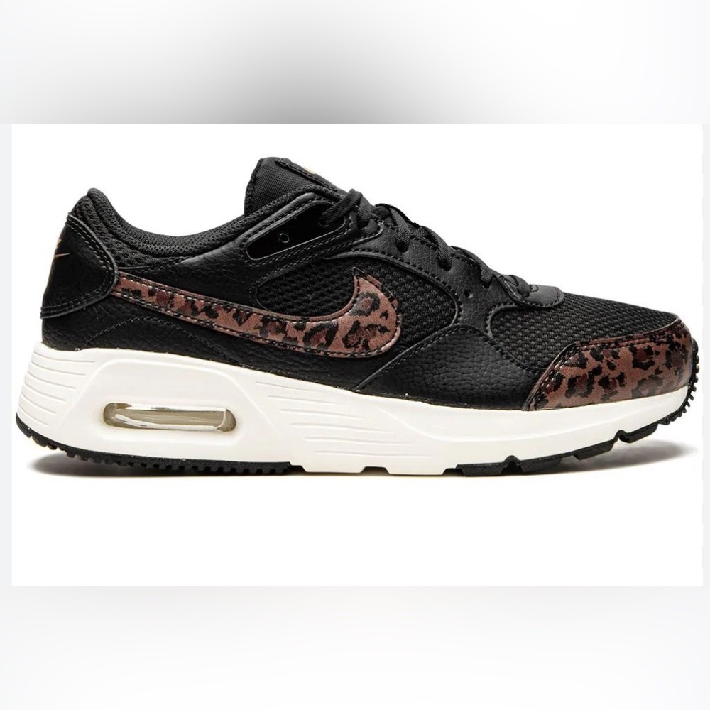 Nike Black and Brown Athletic Shoes